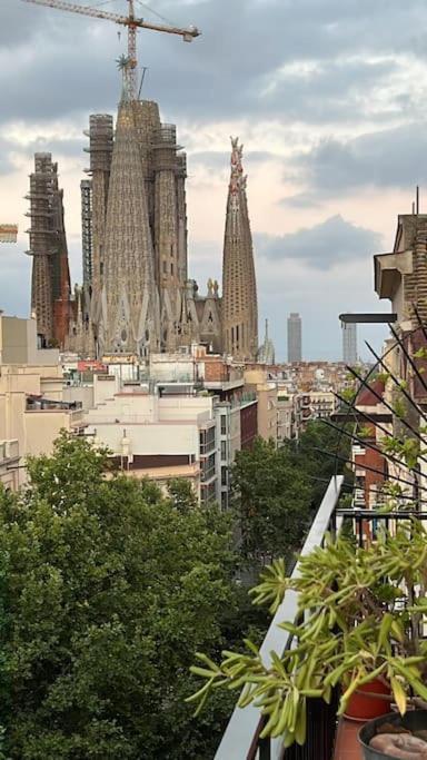 Lovely Appart & Sky View Sagrada Familia Apartment *